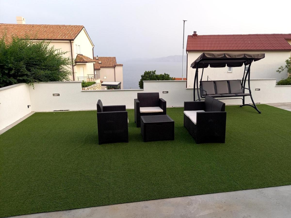 Apartment Lea Mataija Novi Vinodolski Ngoại thất bức ảnh