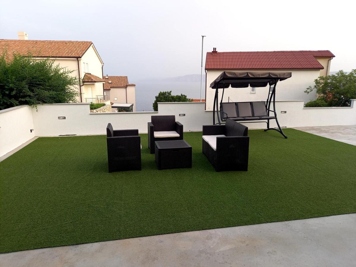 Apartment Lea Mataija Novi Vinodolski Ngoại thất bức ảnh